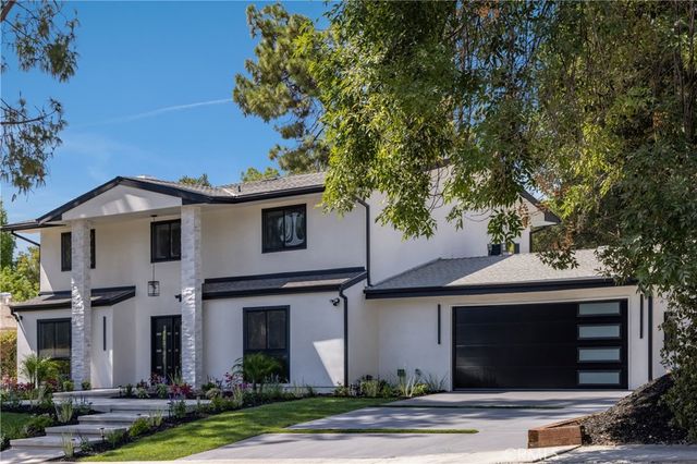 24208 Hatteras, Woodland Hills, CA 91367
