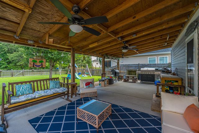 1604 Rising Mist Drive, Summerville, SC 29483