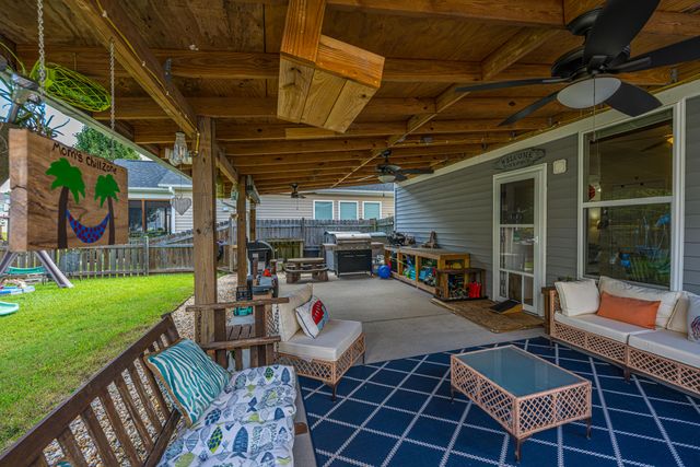 1604 Rising Mist Drive, Summerville, SC 29483
