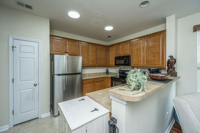 1604 Rising Mist Drive, Summerville, SC 29483
