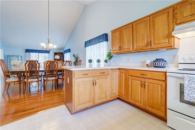 5 Killeen Drive, Perinton, NY 14450