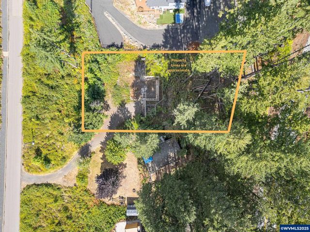 360 S Detroit Rd, Detroit, OR 97342