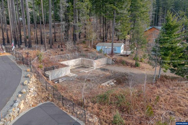 360 S Detroit Rd, Detroit, OR 97342