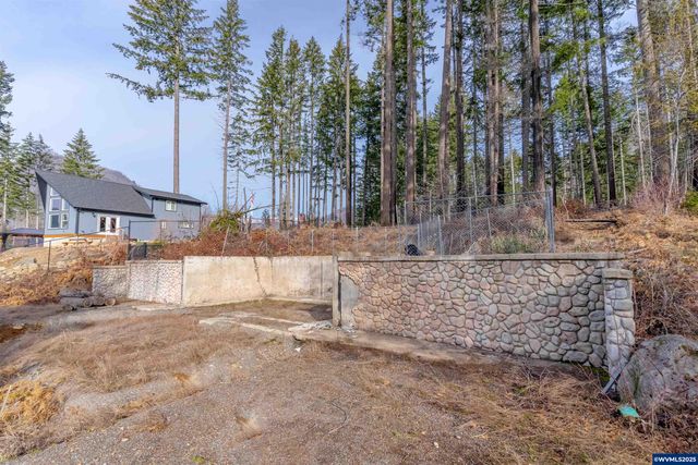 360 S Detroit Rd, Detroit, OR 97342