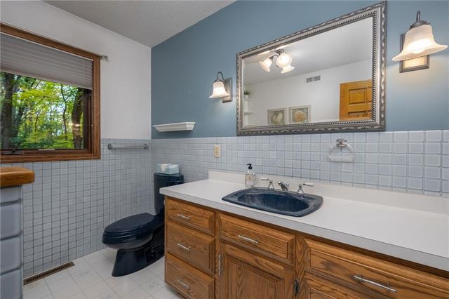 1089 65th Avenue, Amery, WI 54001