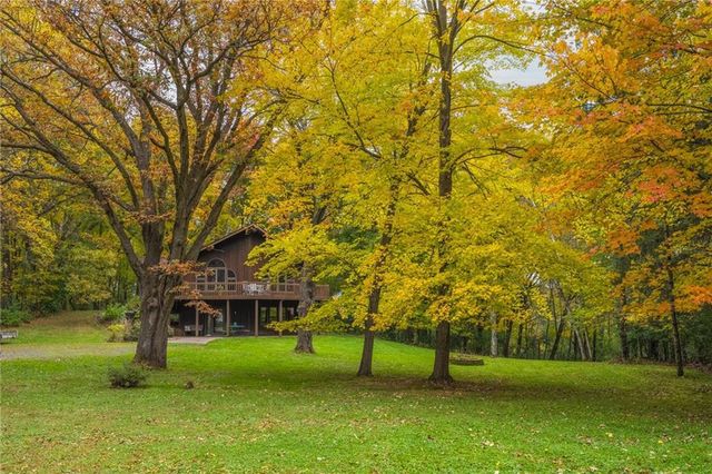 1089 65th Avenue, Amery, WI 54001