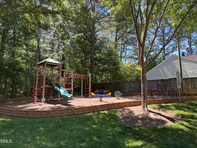 4805 Cardinal Grove Boulevard, Raleigh, NC 27616