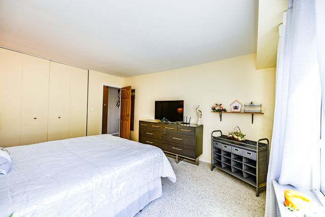 1415 E Central Road 206A, Arlington Heights, IL 60005