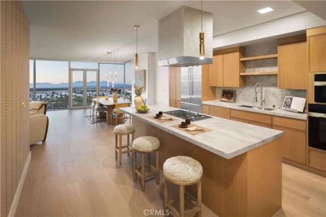 9 MacArthur Place 609, Santa Ana, CA 92707