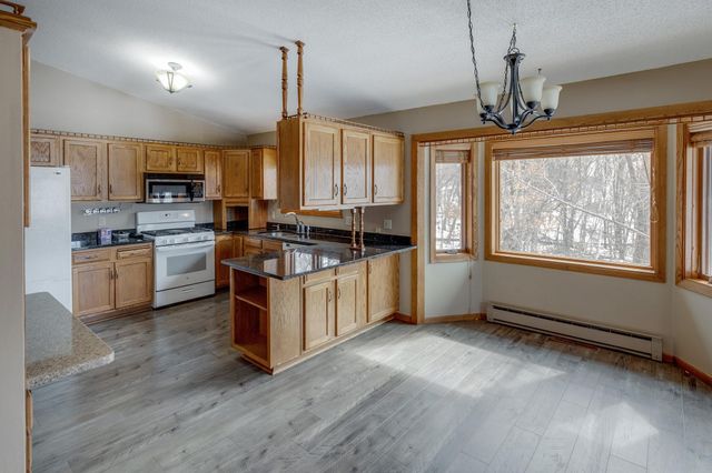 10802 Sunset Bay Lane, Pequot Lakes, MN 56472