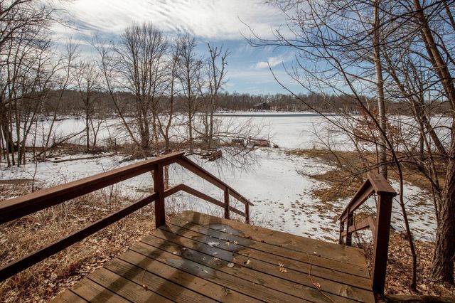 10802 Sunset Bay Lane, Pequot Lakes, MN 56472