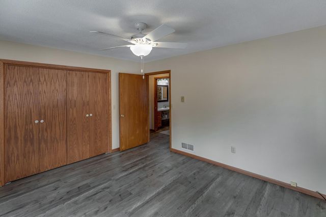 10802 Sunset Bay Lane, Pequot Lakes, MN 56472