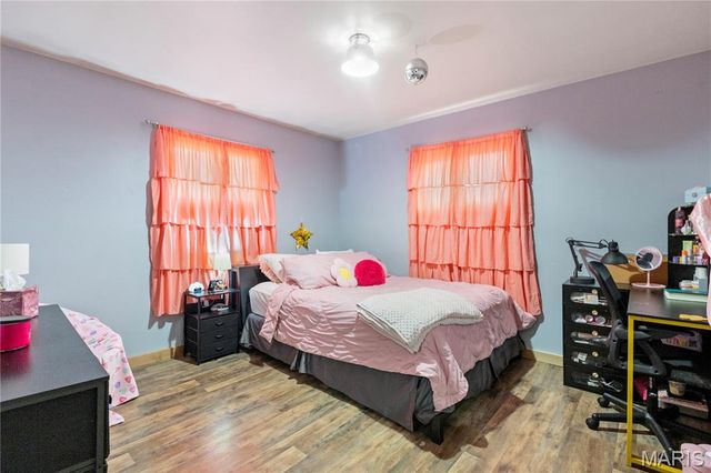 911 S Prairie Street, Sikeston, MO 63801