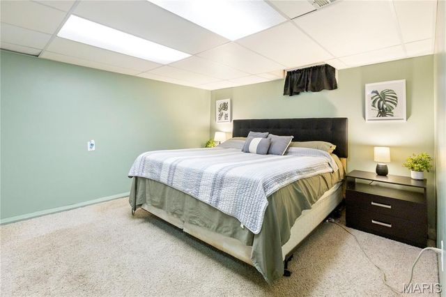 911 S Prairie Street, Sikeston, MO 63801