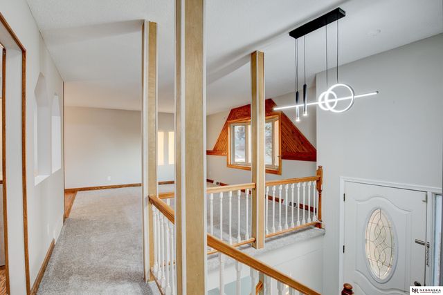 11430 Sunburst Street, Omaha, NE 68164