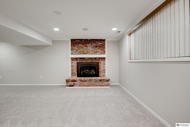 11430 Sunburst Street, Omaha, NE 68164