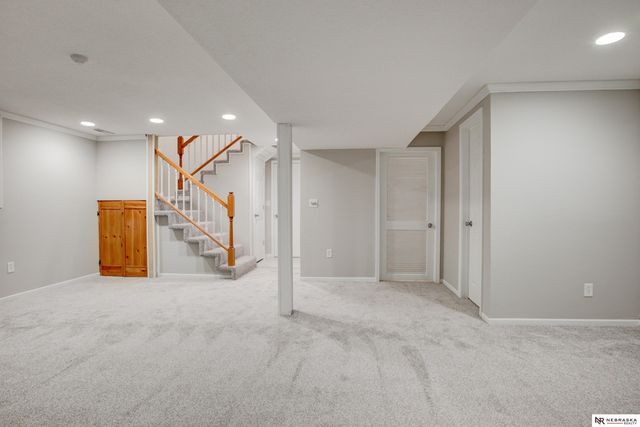 11430 Sunburst Street, Omaha, NE 68164