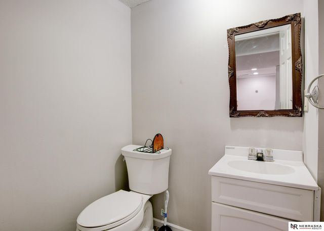 11430 Sunburst Street, Omaha, NE 68164