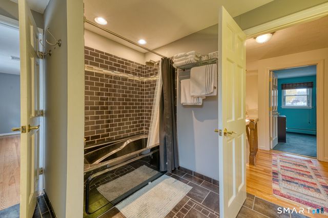 165 Oak Ridge Drive, Berlin, CT 06037