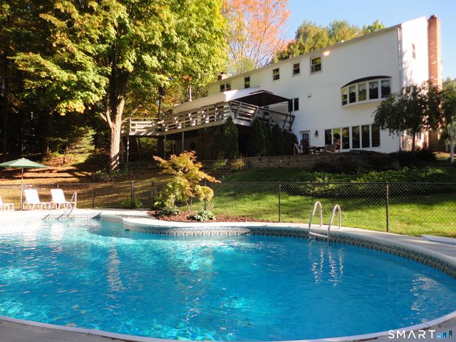 165 Oak Ridge Drive, Berlin, CT 06037
