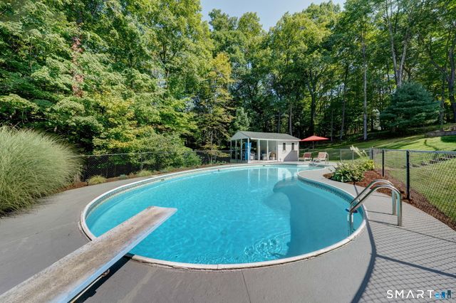 165 Oak Ridge Drive, Berlin, CT 06037