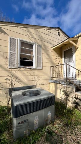 1136 Ridgeland Road, Rossville, GA 30741