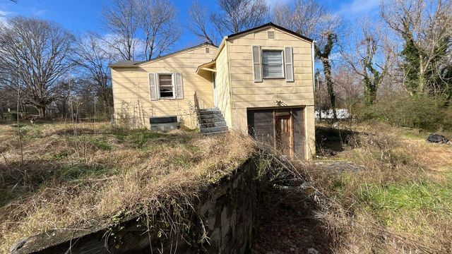 1136 Ridgeland Road, Rossville, GA 30741