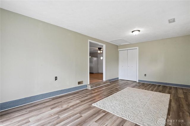 2227 Los Arrow Drive, Dayton, OH 45439