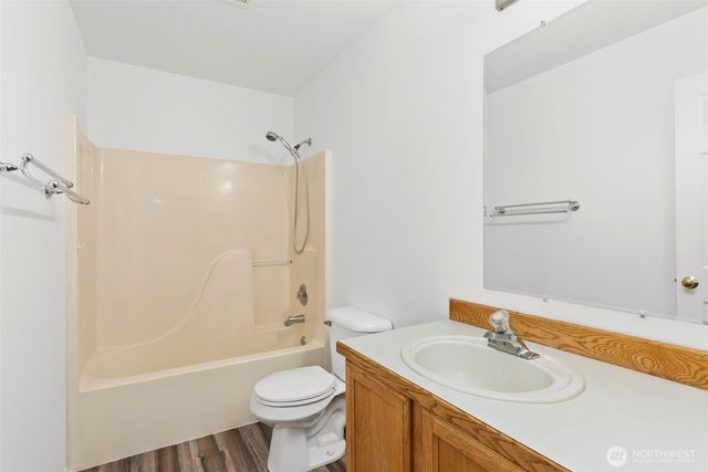 18303 Ivan Street SW, Rochester, WA 98579