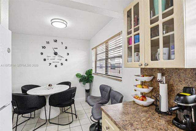 5930 W 25th Ct 104, Hialeah, FL 33016