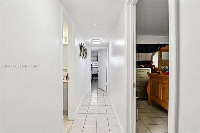 5930 W 25th Ct 104, Hialeah, FL 33016