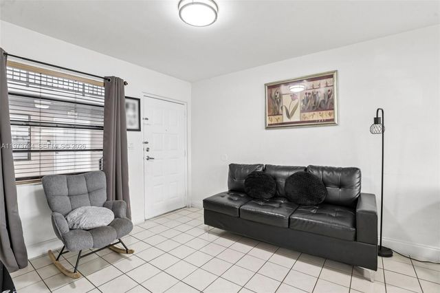 5930 W 25th Ct 104, Hialeah, FL 33016