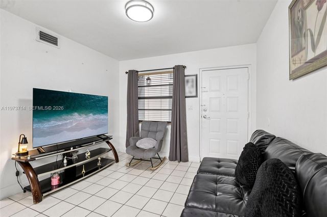 5930 W 25th Ct 104, Hialeah, FL 33016