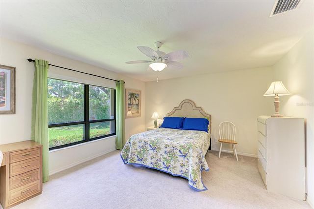3946 WILSHIRE CIRCLE E 168, Sarasota, FL 34238