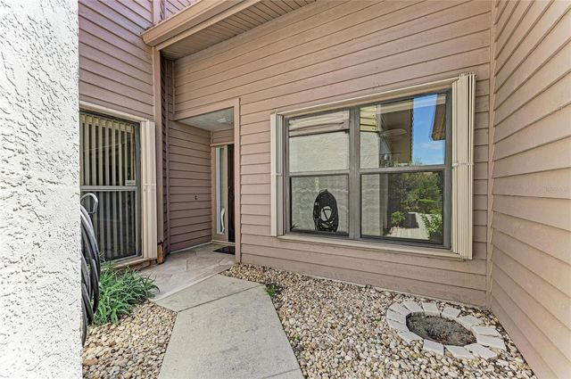 3946 WILSHIRE CIRCLE E 168, Sarasota, FL 34238