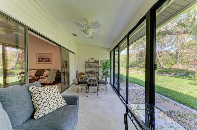 3946 WILSHIRE CIRCLE E 168, Sarasota, FL 34238