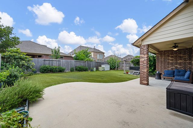 25315 Auburn Bend Drive, Spring, TX 77389