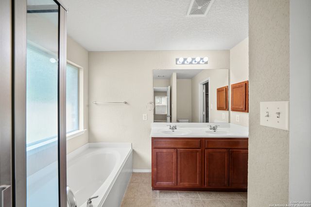 3113 Muntjac, Schertz, TX 78154