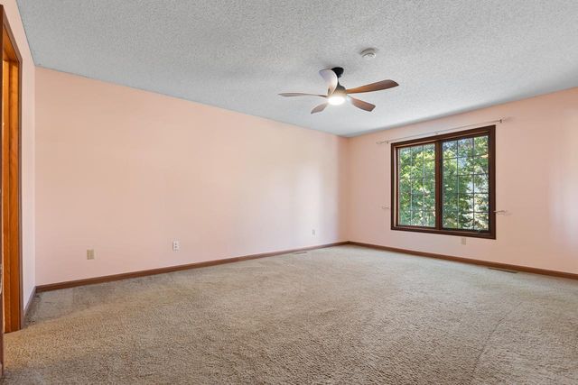 8818 Belvedere Drive, Eden Prairie, MN 55347