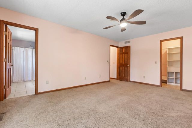 8818 Belvedere Drive, Eden Prairie, MN 55347
