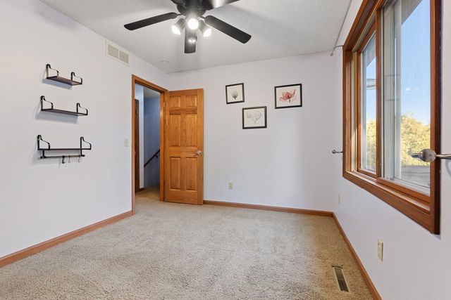 8818 Belvedere Drive, Eden Prairie, MN 55347