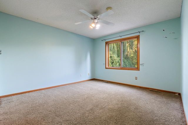 8818 Belvedere Drive, Eden Prairie, MN 55347