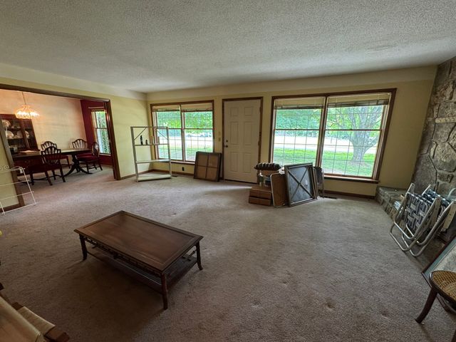 30 W Paradise Dr, Winchester, TN 37398