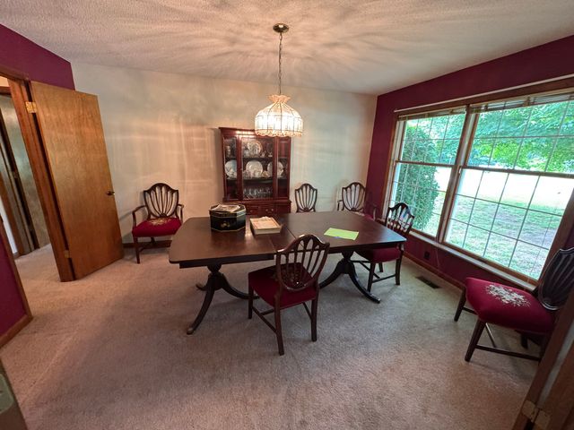 30 W Paradise Dr, Winchester, TN 37398