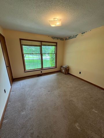 30 W Paradise Dr, Winchester, TN 37398