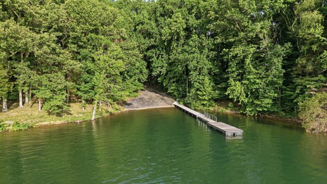 30 W Paradise Dr, Winchester, TN 37398