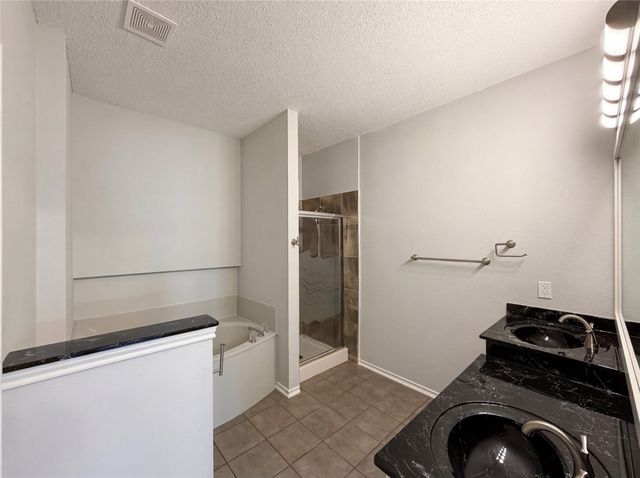 954 S Old Orchard Lane, Lewisville, TX 75067