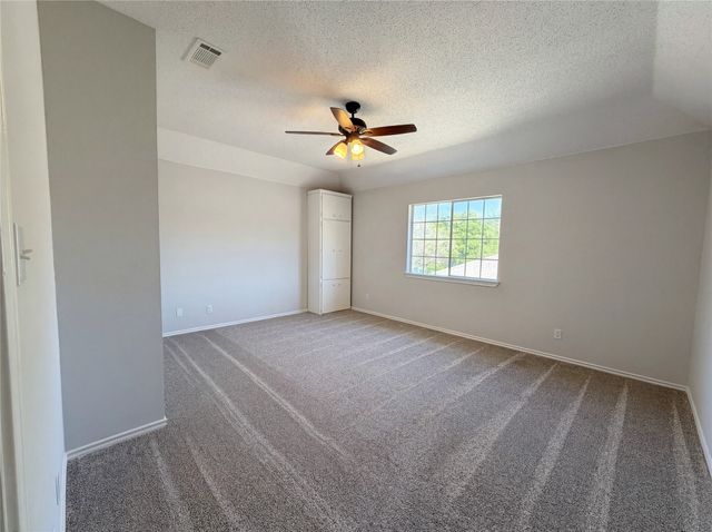 954 S Old Orchard Lane, Lewisville, TX 75067