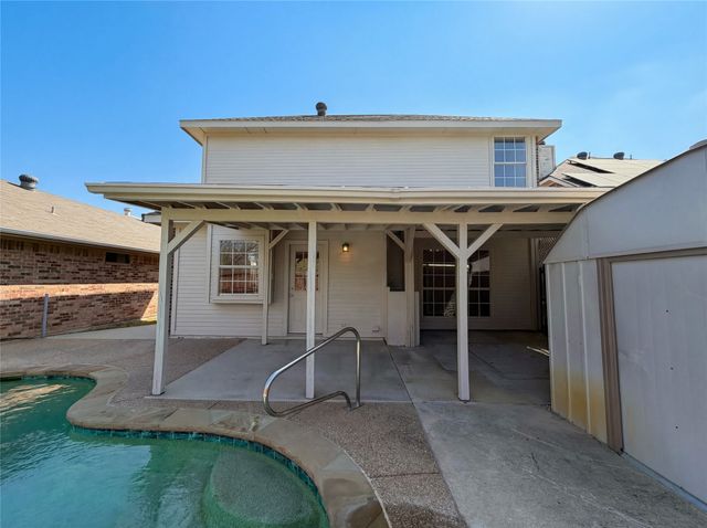 954 S Old Orchard Lane, Lewisville, TX 75067