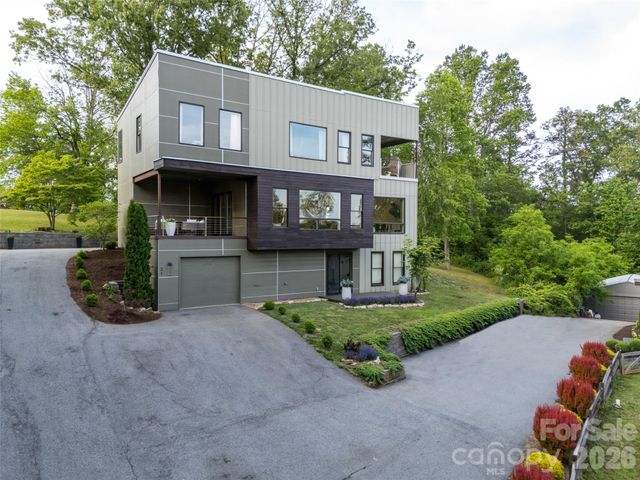 21, 13 Wild Pine Court, Leicester, NC 28748